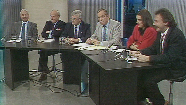 Débat après la votation sur la suppression de l'armée, 29.11.1989 [RTS]