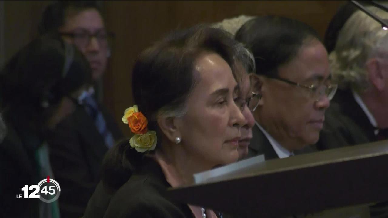 Aung San Suu Kyi devant la Cour pénale internationale de La Haye.