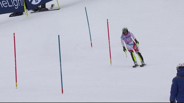 Killington (USA), slalom dames: Wendy Holdener (SUI) enfourche la 2e porte et se retrouve éliminée