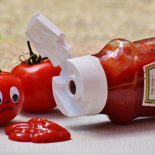 Tomate et ketchup [pxhere - Pierre-Etienne Joye]
