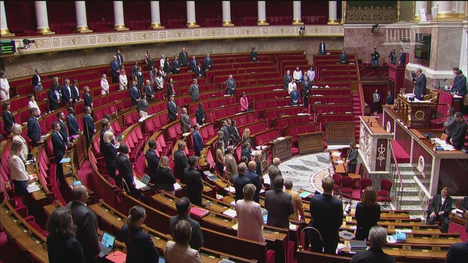 minute de silence a l assemblee nationale