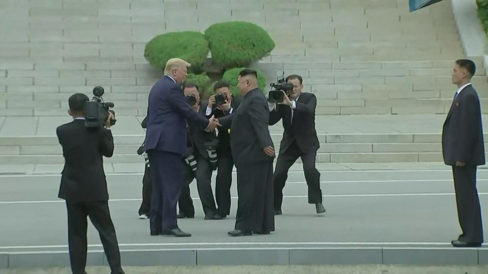 Donald Trump et Kim Jong-un se rencontrent sur la Zone démilitarisée