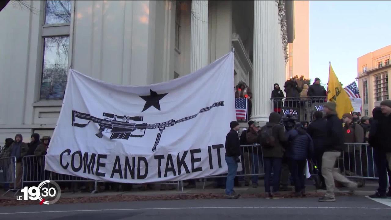 Aux Etats-Unis, à Richmond en Virginie, grande manifestation des partisans du droit à détenir des armes.