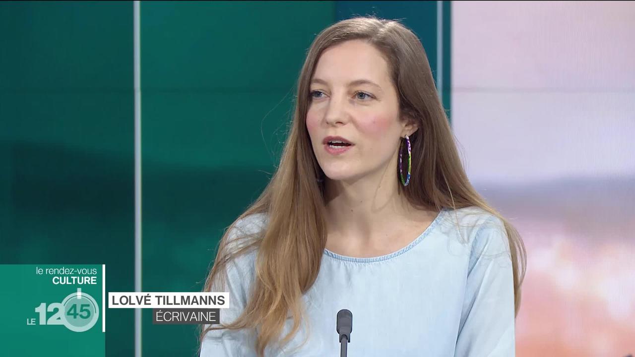 L'écrivaine Lolvé Tillmanns présente son cinquième roman, intitulé "Fit".