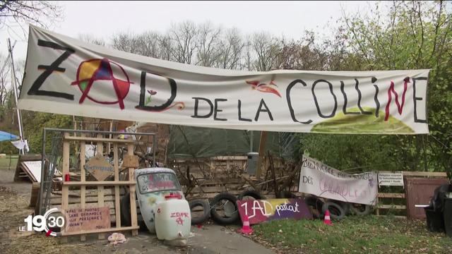 Sur la colline du Mormont (VD), le bras de fer se poursuit entre le cimentier Holcim et les zadistes. Holcim a déposé plainte