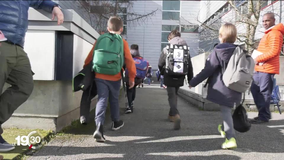 Réactions à la sortie des écoles vaudoises, qui resteront fermées pour six semaines.