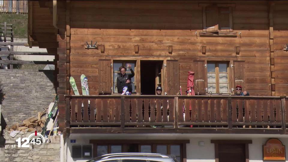 Le confinement de Verbier avait été réclamé par les médecins mais refusé par les autorités. Reportage dans la région.