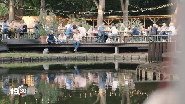 le Biergarten connaît un vif succès en Allemagne en réponse au covid-19