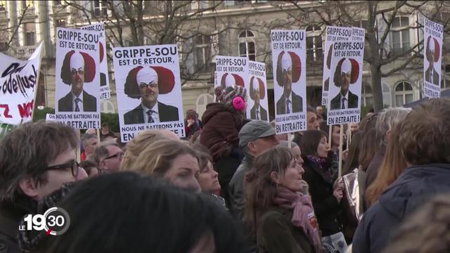 Fribourg: les fonctionnaires s'opposent à la réforme de leur caisse de pension. Les Fribourgeois voteront le 29 novembre.