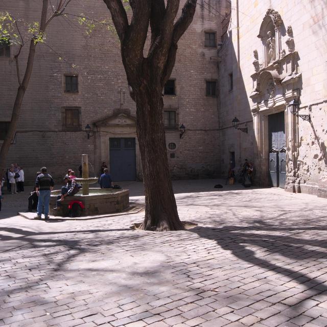 La Place San Felipe Neri. [CC by SA - José Luis Filpo Cabana]