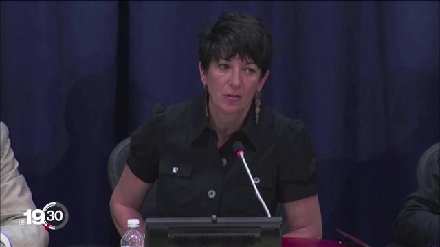 Rappel de l'affaire Epstein, alors que son assistante Ghislaine Maxwell est entendue par la justice