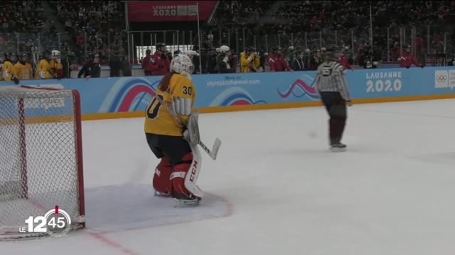Les JOJ 2020 sont aussi l'occasion de découvrir de nouveaux sports. Exemple le hockey sur glace 3 contre 3.