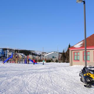 Ecole de Pakuashipi, communauté Innue au Québec, Canada. [RTS - Clément Baudet]