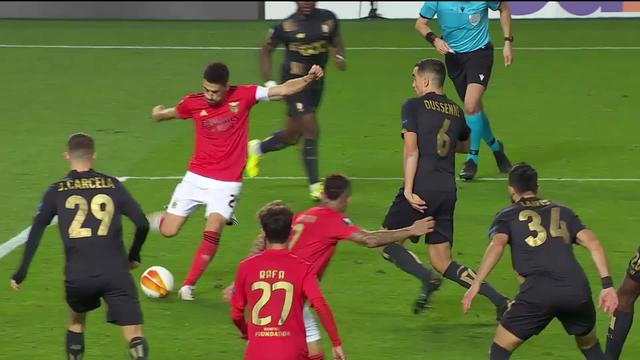 2e journée, Benfica – Standard Liège (3-0) : les Portugais s’imposent grâce notamment à deux penaltys obtenus