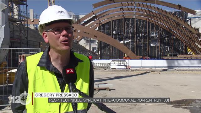 L'armature de l'ancienne patinoire de Porrentruy va connaître une seconde vie. Explications du responsable technique du chantier