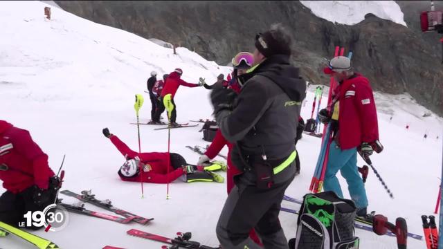 L’équipe suisse de ski vient de terminer un stage de deux semaines à Saas Fee. Premier slalom dans un mois