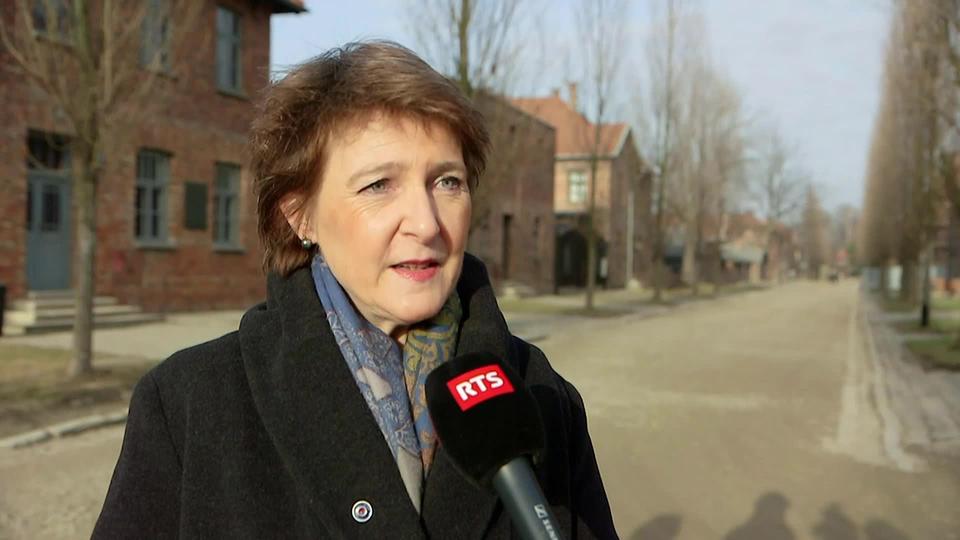 Simonetta Sommaruga présente à Auschwitz pour le 75e anniversaire de la libération du camp