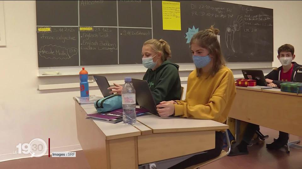 Dans les écoles romandes, les écoliers porteront le masque dès l'âge de 12 ans.