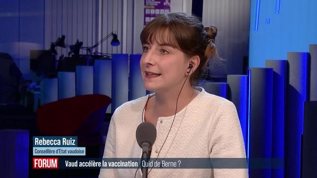 Vaud veut commencer la vaccination avant le 11 janvier : interview de Rebecca Ruiz et Samia Hurst