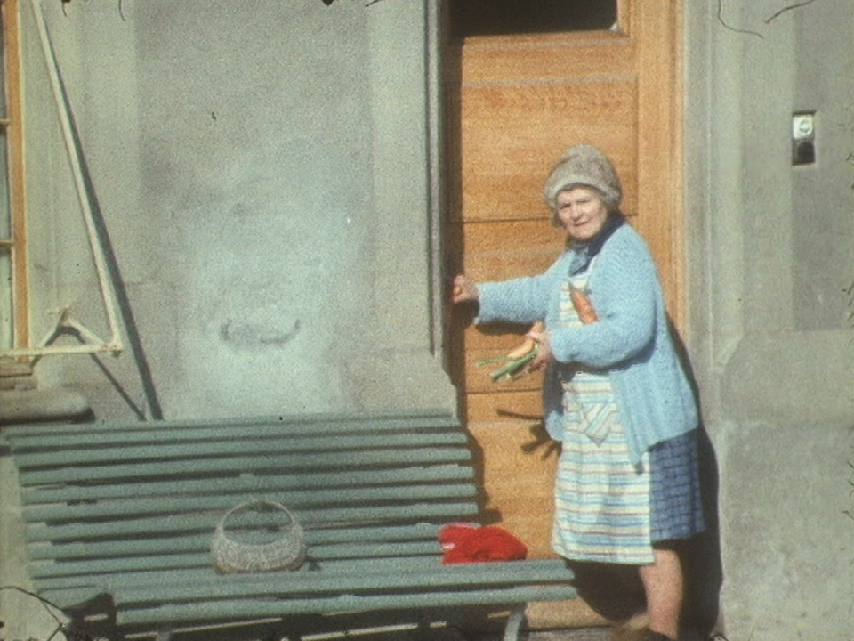 Balade dans la commune genevoise constituée de plusieurs villages campagnards. [RTS]