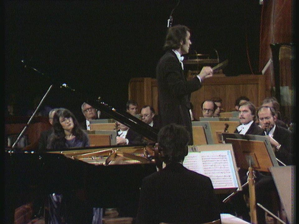 Martha Argerich et Charles Dutoit dans le Concerto n°1 de Tchaikovski le 5 janvier 1975