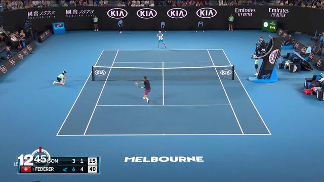 Premier tour de l'Open d'Australie: Roger Federer s'impose à Melbourne.