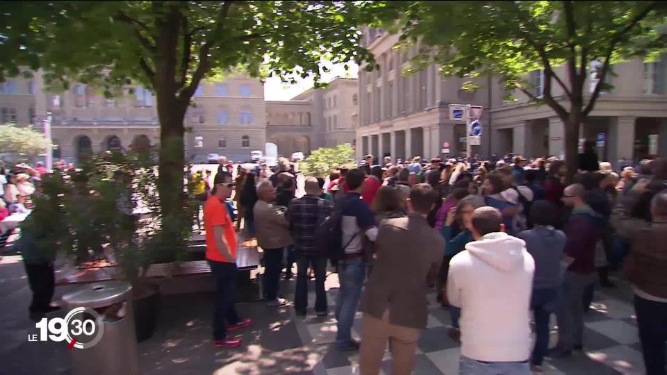 Manifestations à Berne Zurich et Bâle contre les restrictions face au coronavirus.