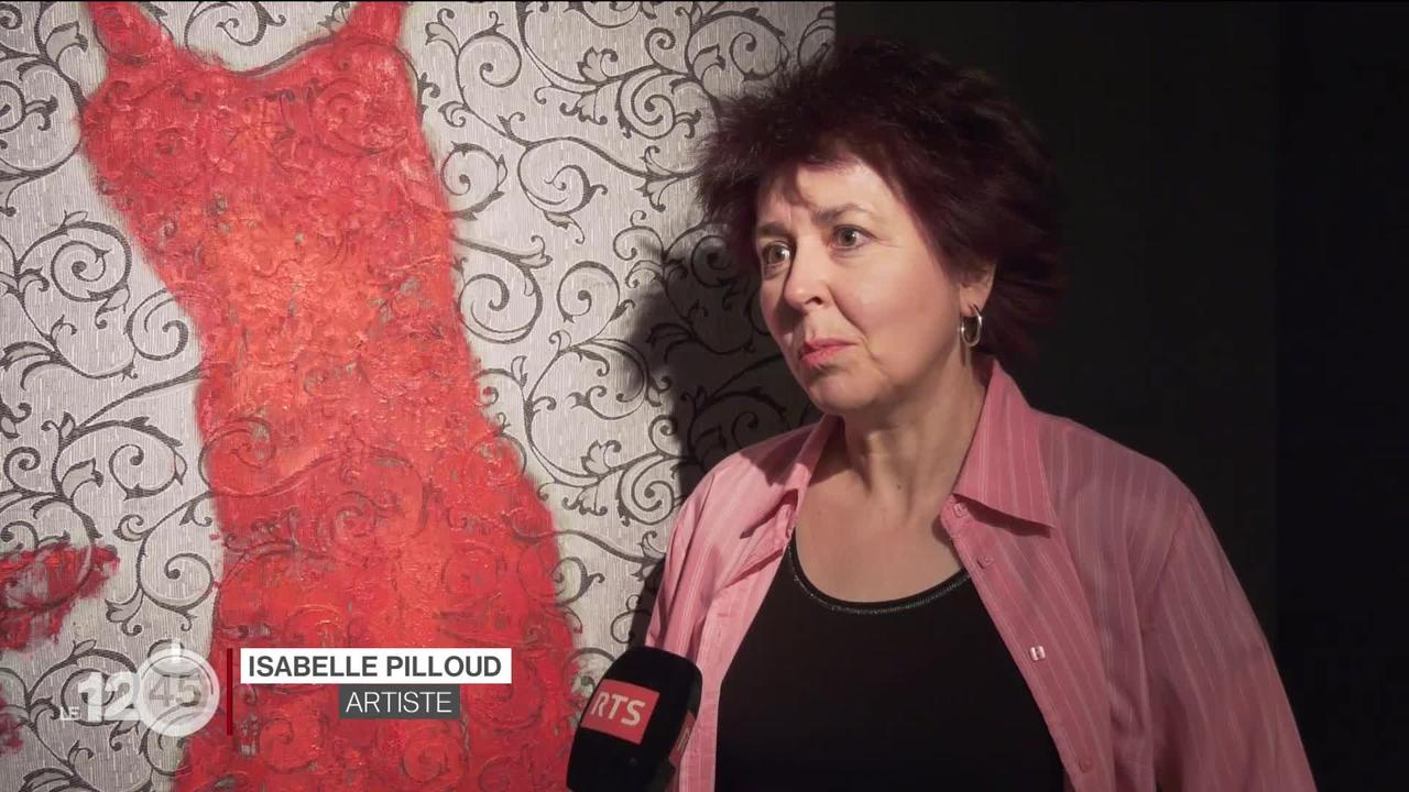 L'artiste fribourgeoise Isabelle Pilloud a conçu une exposition basée sur les récits de centaines de femmes, des héroïnes.