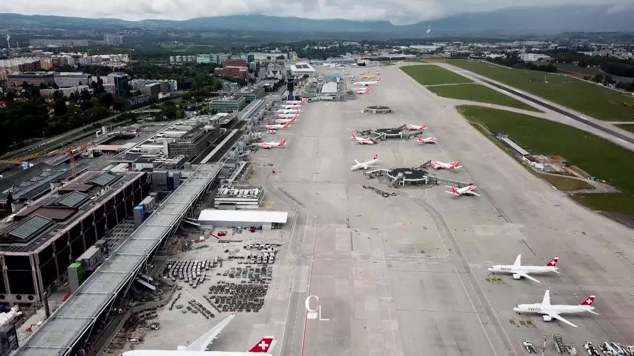 L'aéroport de Genève, quasi à l'arrêt depuis fin mars, vu du ciel