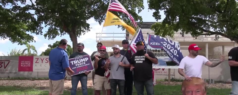 Les Etats-Unis sont profondément divisés. Reportage avec les "Proud boys", militants pro Trump