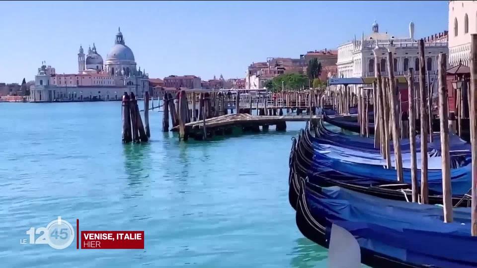 La lagune et le grand canal de Venise retrouvent des eaux presque limpides en raison du confinement