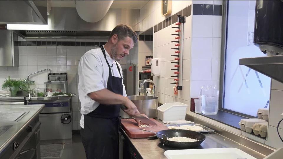 Le portrait du chef Mathieu Bruno, Mérite culinaire suisse 2020.