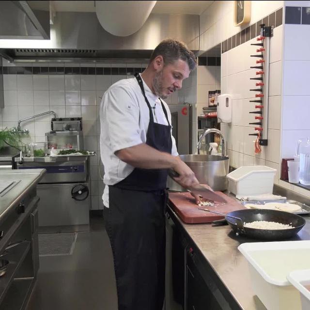 Le portrait du chef Mathieu Bruno, Mérite culinaire suisse 2020.
