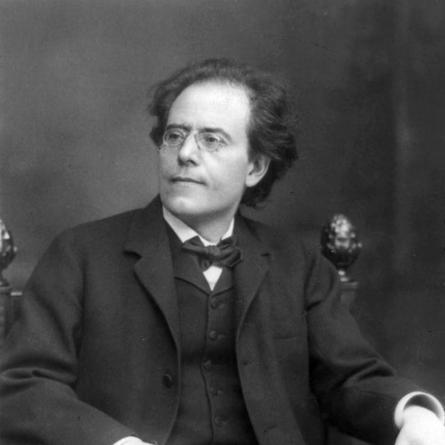 Gustav Mahler en 1909 [Wikipedia - Either Aimé Dupont's (1842–1900)]