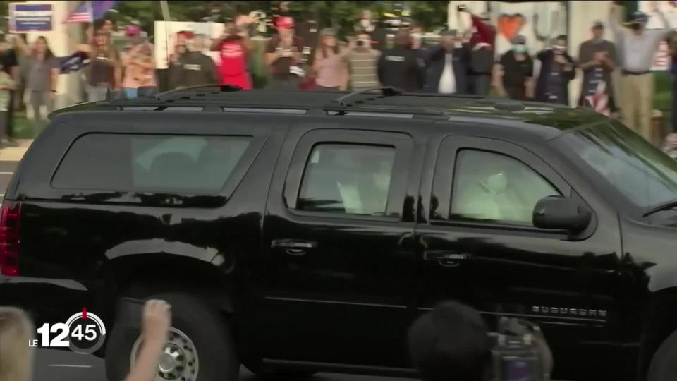 Donald Trump, en convalescence, s'est autorisé une brève sortie en voiture dimanche.