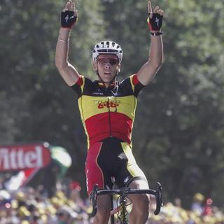 Cyclisme: avec Philippe Gilbert, coureur de la formation Lotto-Soudal (Sport Matin, 11.04.20)