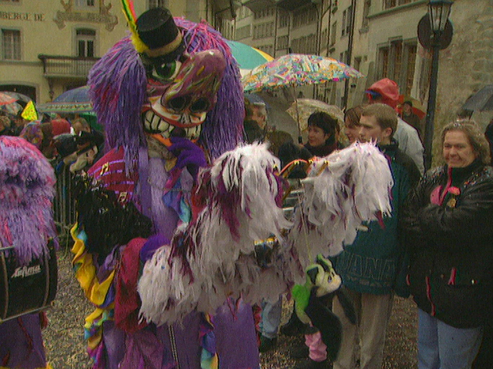 Le carnaval des Bolzes en 1998. [RTS]