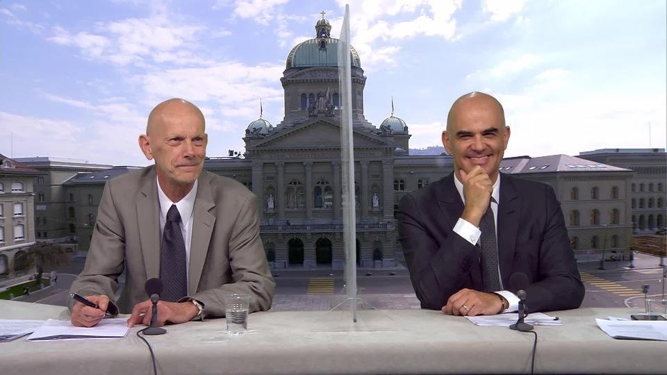 Alain Berset et Daniel Koch répondent aux questions des auditeurs (vidéo)