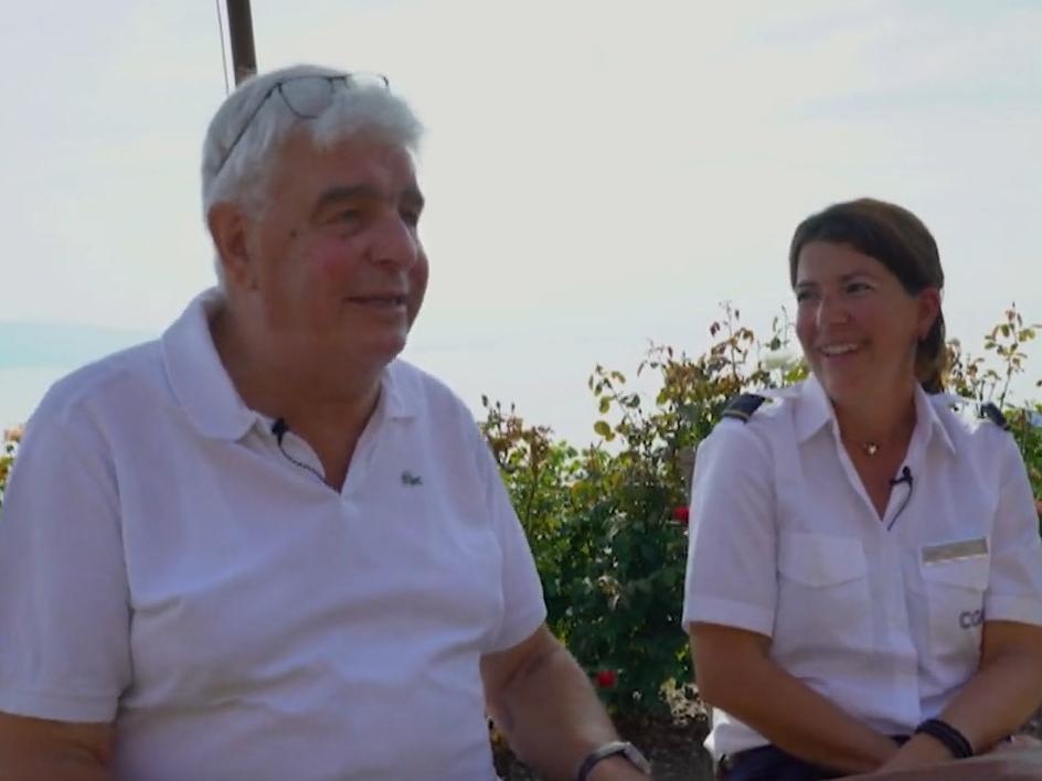 Jean-Pierre Rod et Sophie Aymond, unis par leur passion pour la navigation sur le Léman. [RTS]