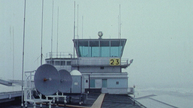 La tour de contrôle de l'aéroport de Cointrin en 1976. [RTS]