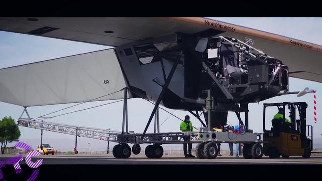 Le nouveau propriétaire de Solar Impulse nous dévoile ses projets, assez militaires.