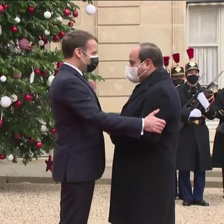 Le président égyptien Al-Sissi rencontre Emmanuel Macron à Paris. Au cœur des discussions, la question des droits de l'Homme
