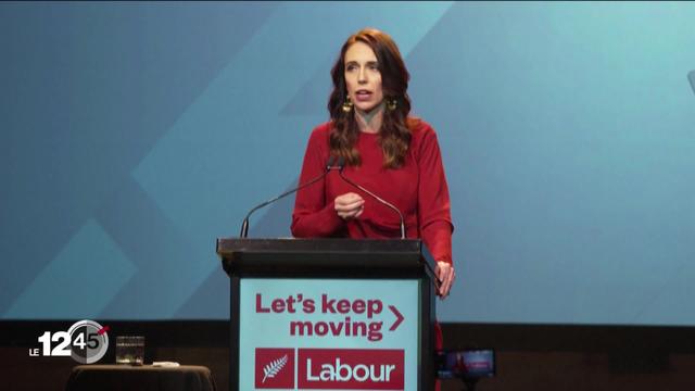 En Nouvelle-Zélande, c'est une victoire éclatante pour la Première ministre sortante Jacinda Ardern.