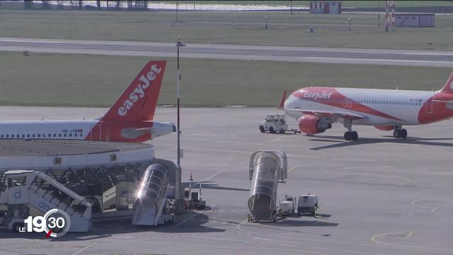 La compagnie Easyjet annonce la suppression d'un tiers de ses effectifs, soit environ 4500 postes.