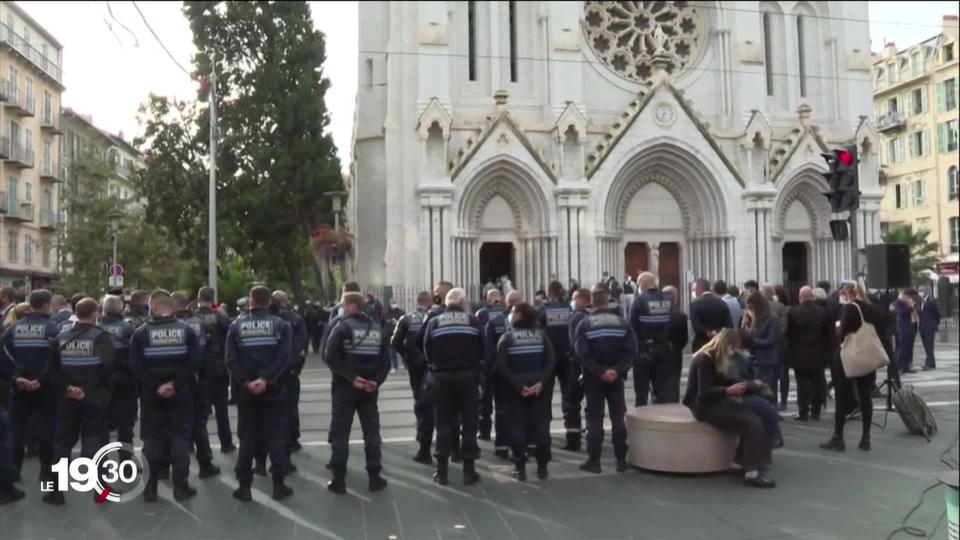 La France à nouveau touchée par un attentat terroriste. Une attaque au couteau à Nice a fait trois morts et plusieurs blessés