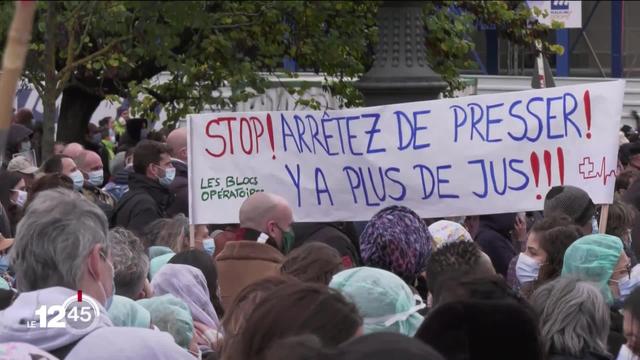 Le salaire des fonctionnaires ne sera finalement pas revu à la baisse à Genève. Une victoire pour les syndicats