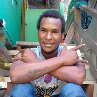 Chalice, jeune musicien de l’île de Bastimentos, Panama. [RTS - Cécile Raimbeau]