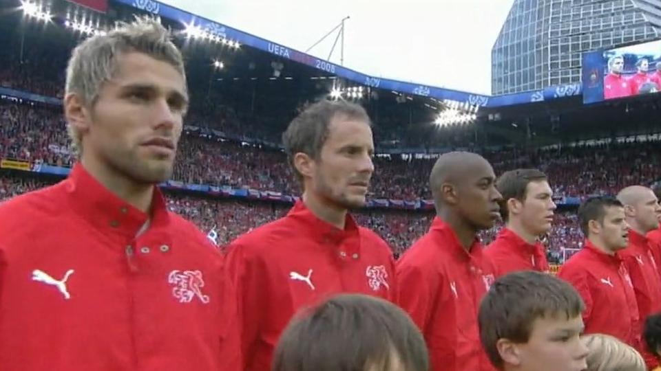 Ambiance avant le match d'ouverture de l'Euro 2008