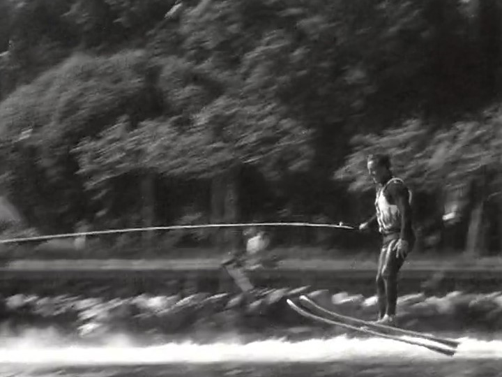 Pierre Clerc, champion suisse de ski nautique, 1968 [RTS]