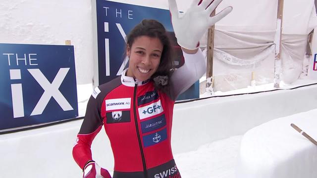 St-Moritz (SUI), bob à 2, 2e manche: Melanie Hasler (SUI) monte sur la 3e marche du podium